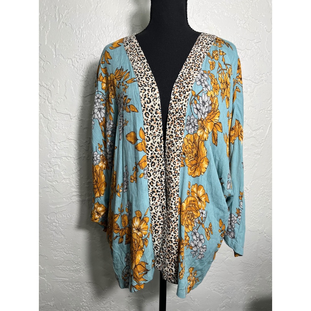 Andersen & Lauth Anthropologie Floral Leopard Kimono Cardigan One Size Boho